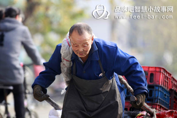 感动中国的81岁卖煤翁陆松芳-平凡人不平凡的故事